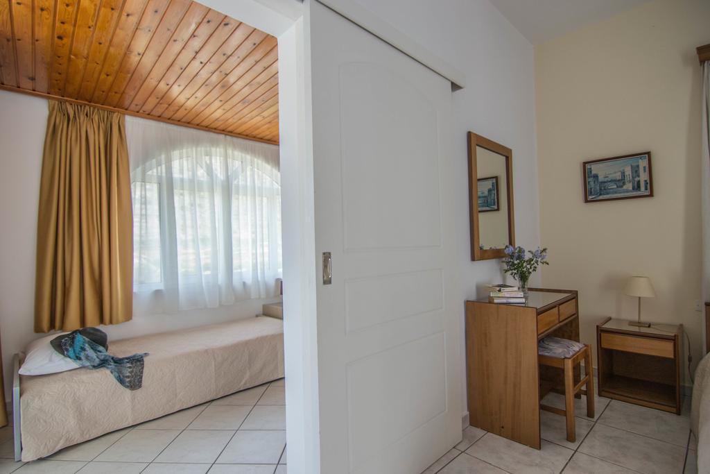 Villa Anna Maria Mylopotas Buitenkant foto